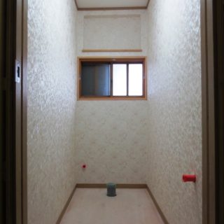 和風住宅のトイレ・廊下リフォーム